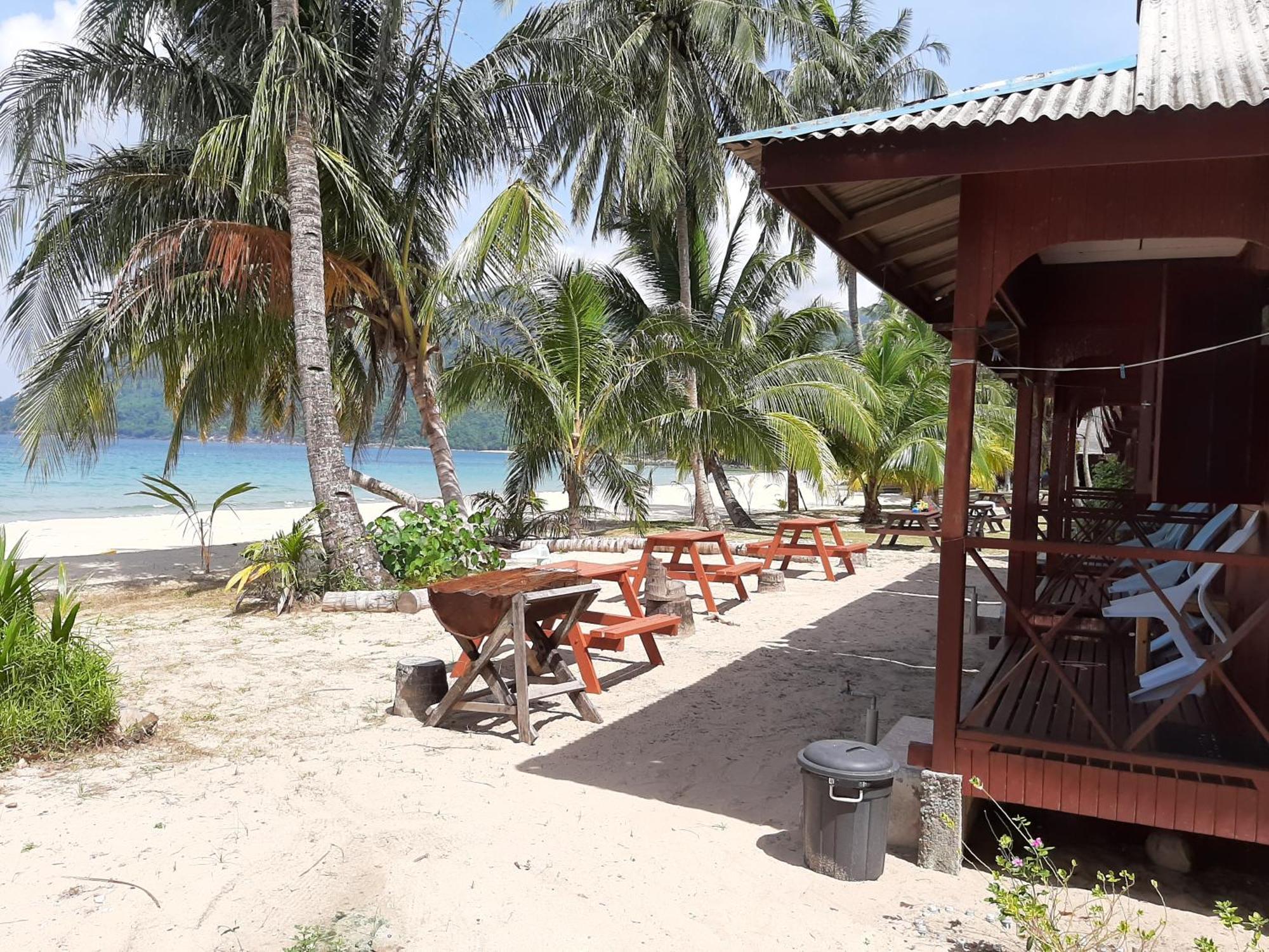 Permai Chalet Tioman Kampong Juara Eksteriør bilde