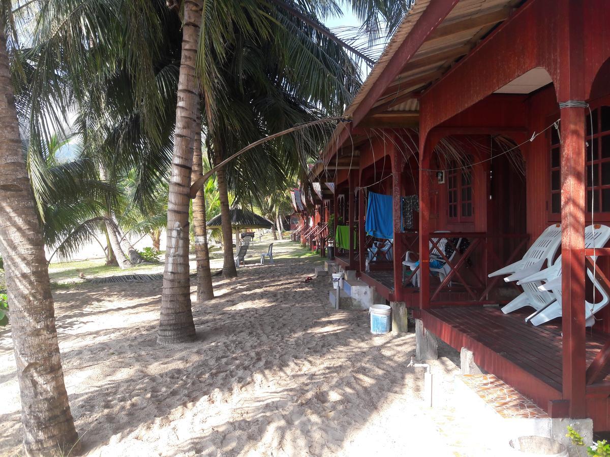 Permai Chalet Tioman Kampong Juara Eksteriør bilde